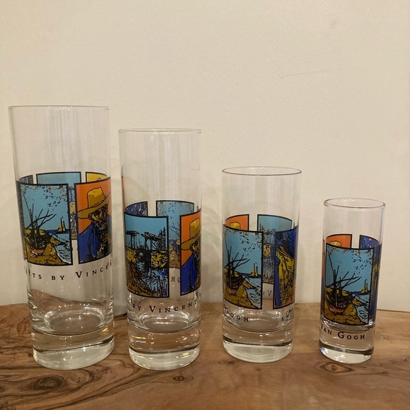 Spirits by Vincent Van Gogh Graduated Size Bar Glasses Barware Lot of 4 - Picture 2 of 9